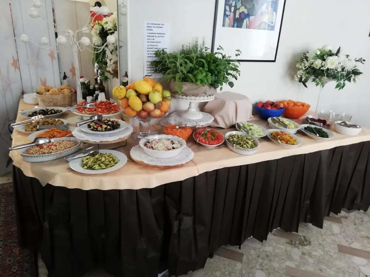 Hilde Bed And Breakfast Seaside Rimini Bed & Breakfast