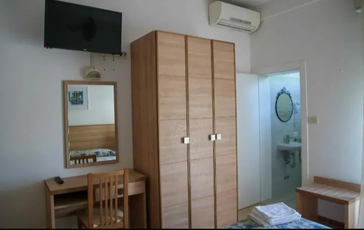 Hilde Bed And Breakfast Seaside Rimini